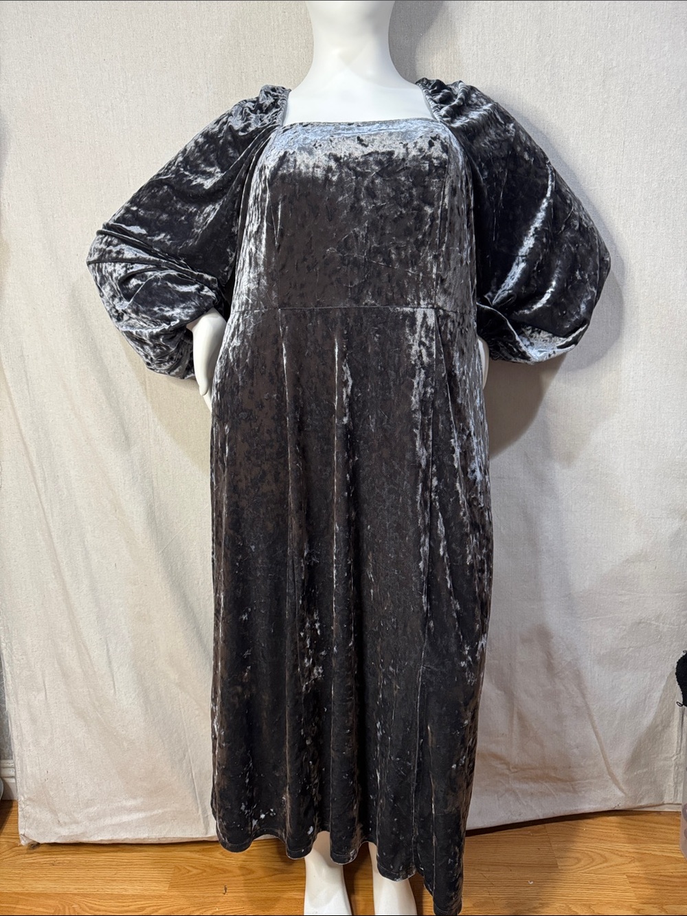 Velvet Square-Neck Maxi Dress in Charcoal ava&viv 1x